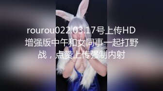 【自整理】P站Veronica Olive  老婆的情趣内衣真多 每天一套 精液都不够射 把她小屁屁打红 疯狂抽插 最新大合集【NV】 (1)