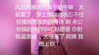 【某某门事件】第100弹福建福州大学大三学妹❤️王梓茜❤️被金主调教成母狗，扎双马尾跪在地上着舔脚，人美逼也美！