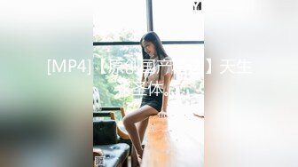 绿帽老婆被网友约到家里性交