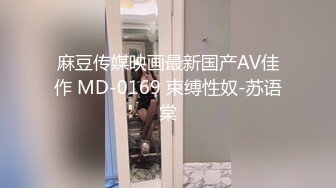 清纯妹子下面却很黑，用我的大屌征服她