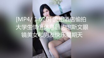 kcf9.com-小县城路边沟厕刁钻角度偷拍 多位美女的极品美鲍2 (4)